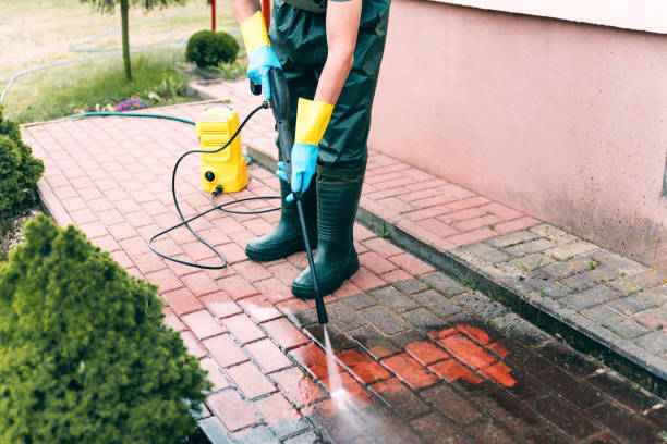 Best Garage Pressure Washing  in Birdsboro, PA
